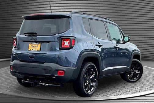 Slate Blue Pearlcoat 2022 Jeep Renegade Altitude