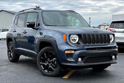 Slate Blue Pearlcoat 2022 Jeep Renegade Altitude