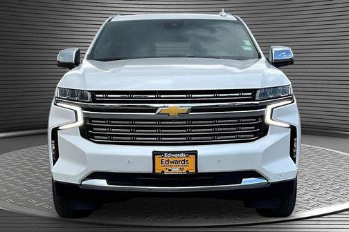 Iridescent Pearl Tricoat 2023 Chevrolet Tahoe Premier