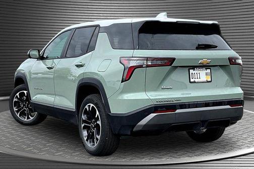 Cacti Green 2026 Chevrolet Equinox 1LT