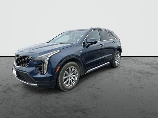 2021 Cadillac XT4 Premium Luxury