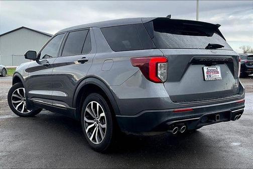 Carbonized Gray Metallic 2022 Ford Explorer ST