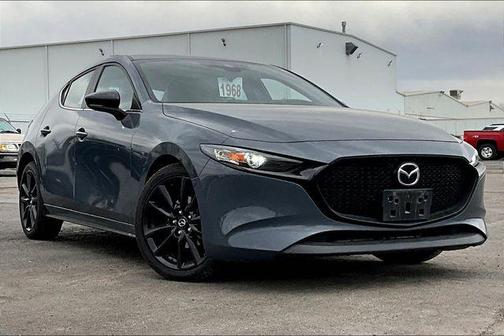 2022 Mazda Mazda3 FWD w/Preferred Package