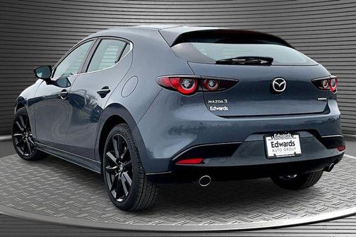 Polymetal Gray Metallic 2022 Mazda Mazda3 FWD w/Preferred Package