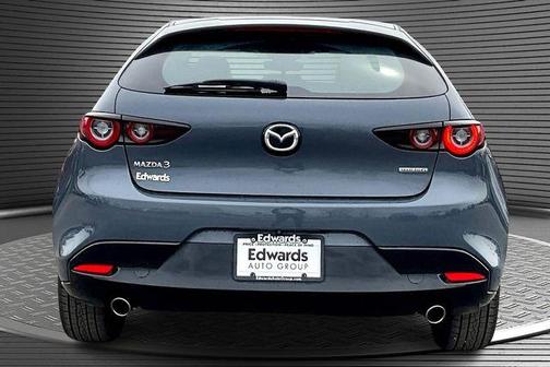 Polymetal Gray Metallic 2022 Mazda Mazda3 FWD w/Preferred Package