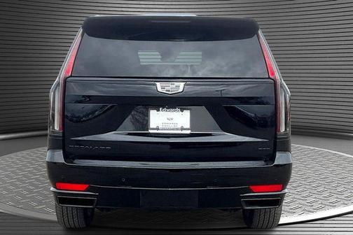 2022 Cadillac Escalade Sport