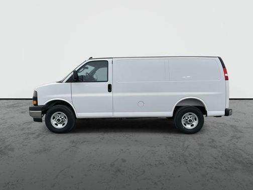 2025 GMC Savana 2500 Work Van