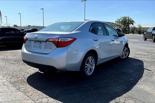 Classic Silver Metallic 2014 Toyota Corolla LE Plus