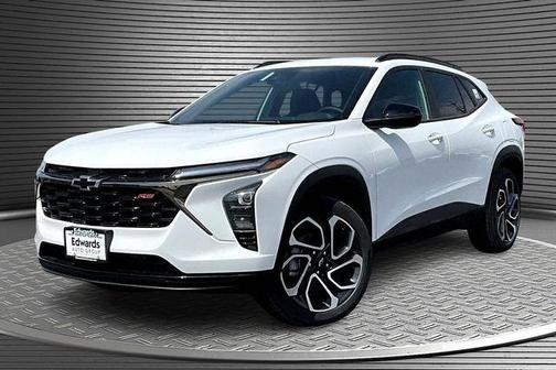 Summit White 2026 Chevrolet Trax FWD 2RS