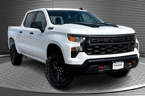 Summit White 2026 Chevrolet Silverado 1500 Custom Trail Boss