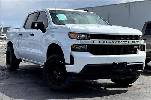 Summit White 2020 Chevrolet Silverado 1500 Custom