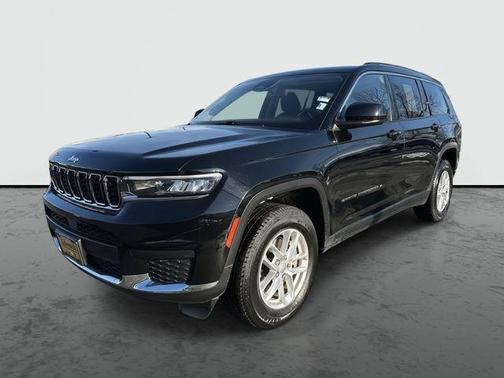 2022 Jeep Grand Cherokee L Laredo