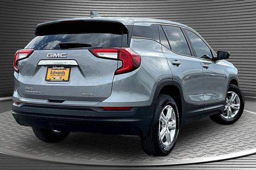 Sterling Metallic 2024 GMC Terrain SLE
