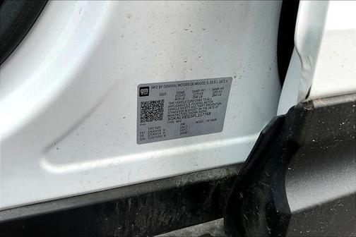 Summit White 2023 GMC Terrain SLT