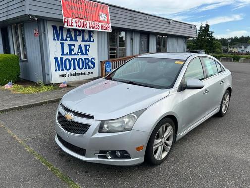 Silver 2013 Chevrolet Cruze LTZ