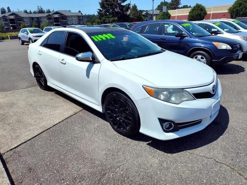 2014 Toyota Camry SE