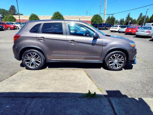 2016 Mitsubishi Outlander Sport 2.4 SE