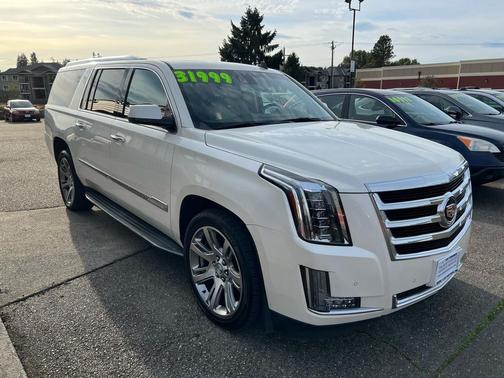 2015 Cadillac Escalade ESV Luxury