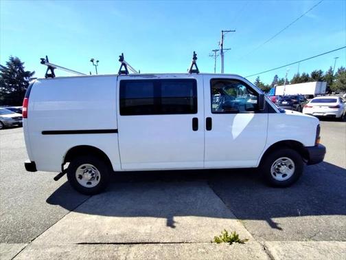 2007 Chevrolet Express 2500 Base