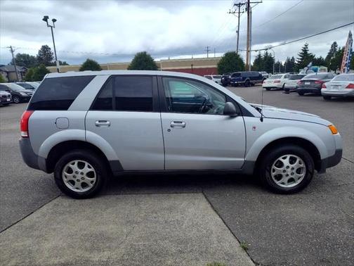 2004 Saturn Vue Base