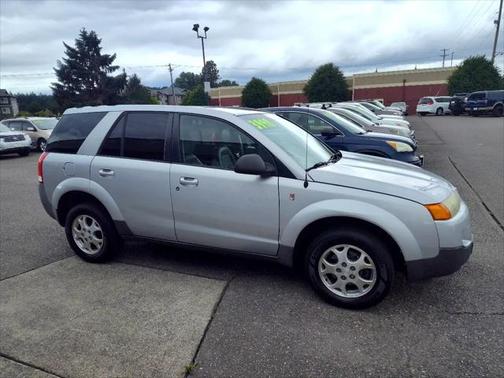 2004 Saturn Vue Base
