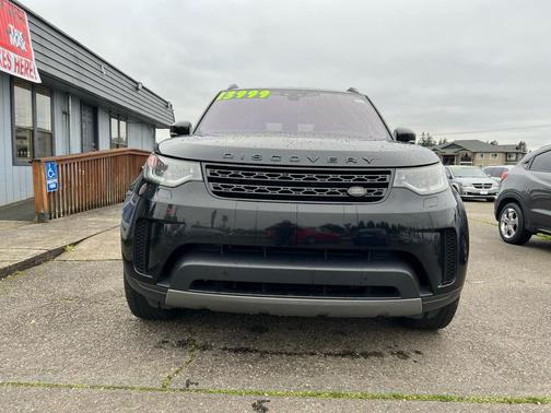 2017 Land Rover Discovery SE