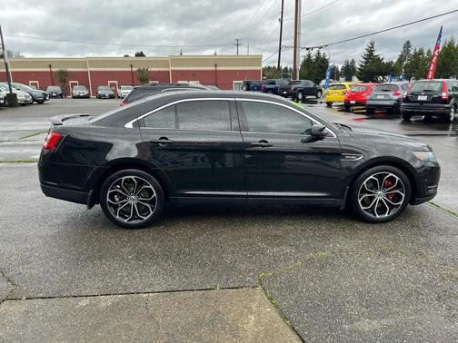 Black 2013 Ford Taurus SHO