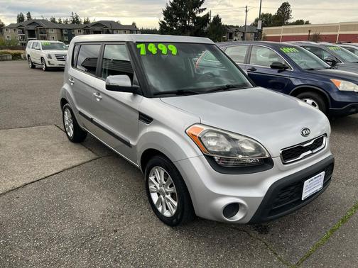 2012 Kia Soul +