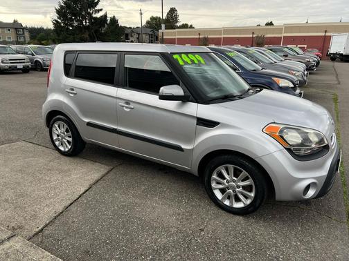 2012 Kia Soul +