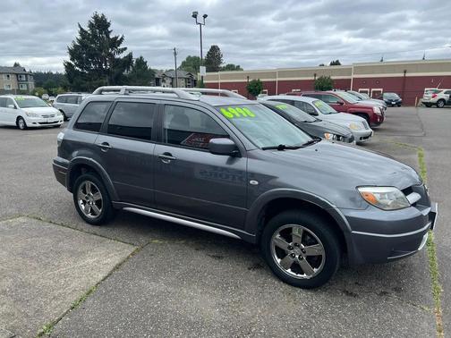 Charcoal 2006 Mitsubishi Outlander SE