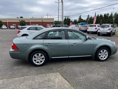 Green 2006 Ford Five Hundred SEL