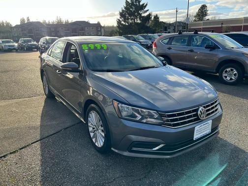 2016 Volkswagen Passat 1.8T SE