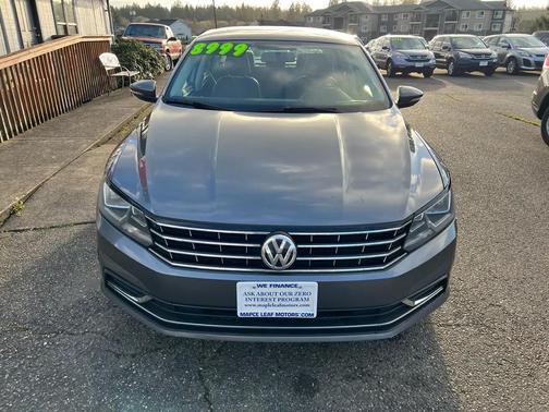 2016 Volkswagen Passat 1.8T SE