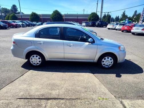 2011 Chevrolet Aveo LT