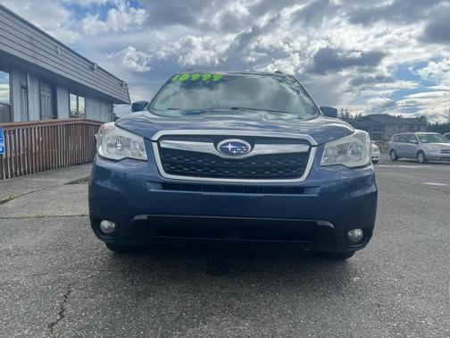 Blue 2014 Subaru Forester 2.5i Touring