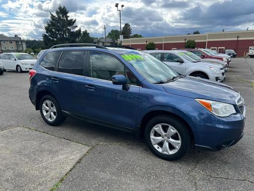 Blue 2014 Subaru Forester 2.5i Touring