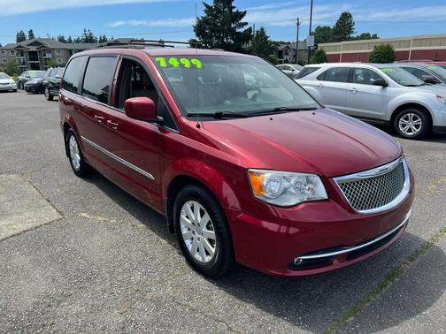 MAROON 2015 Chrysler Town & Country Touring