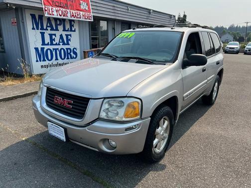 Silver 2005 GMC Envoy SLE