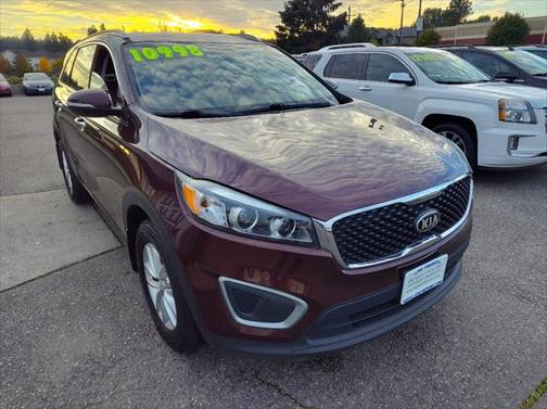 2017 Kia Sorento LX