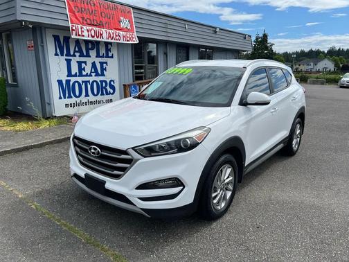 White 2017 Hyundai TUCSON Eco