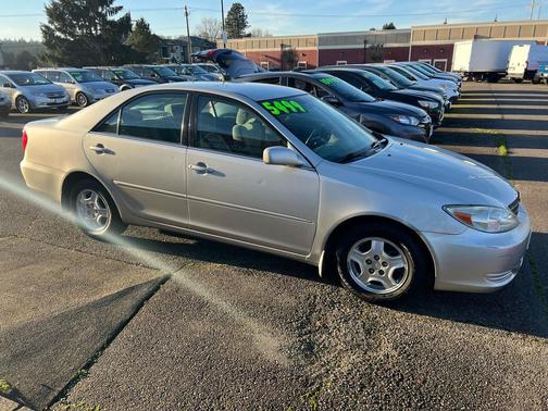 2002 Toyota Camry LE V6