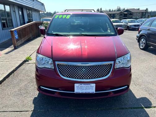 2015 Chrysler Town & Country Touring