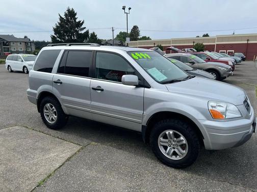 Silver 2005 Honda Pilot EX-L