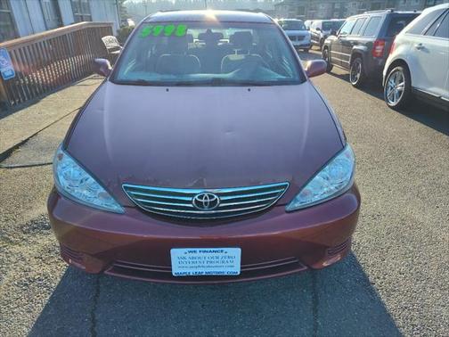 2005 Toyota Camry LE V6