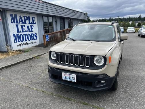 SAND 2016 Jeep Renegade Latitude