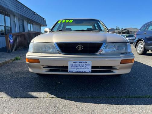 1997 Toyota Avalon XL
