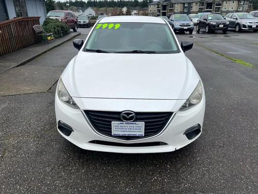 White 2014 Mazda Mazda3 i SV