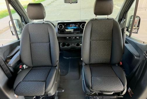 2022 Mercedes-Benz Sprinter 2500 144 WB