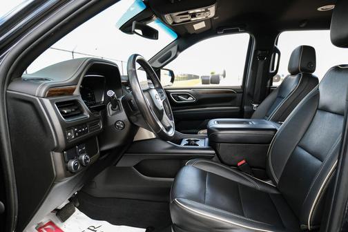 Dark Ash Metallic 2022 Chevrolet Suburban Premier