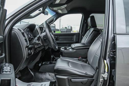 Granite Crystal Clearcoat Metallic 2023 RAM 2500 Tradesman